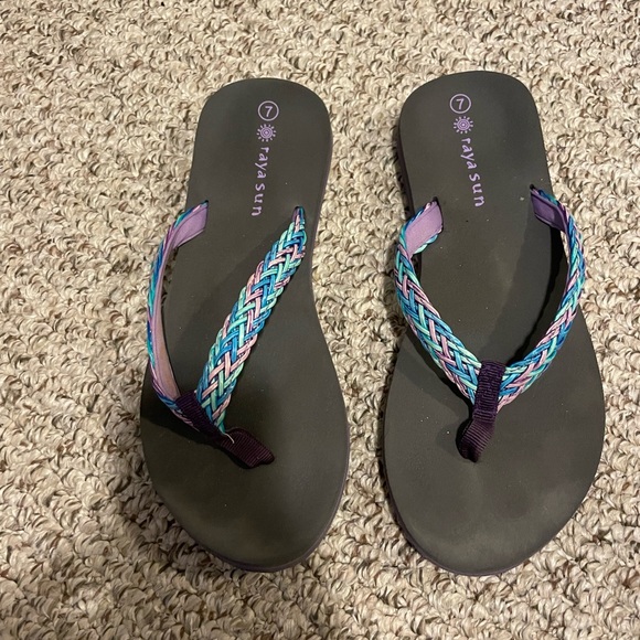 Raya Sun Ladies Flip Flops Size 7 - Like New - Picture 3 of 5